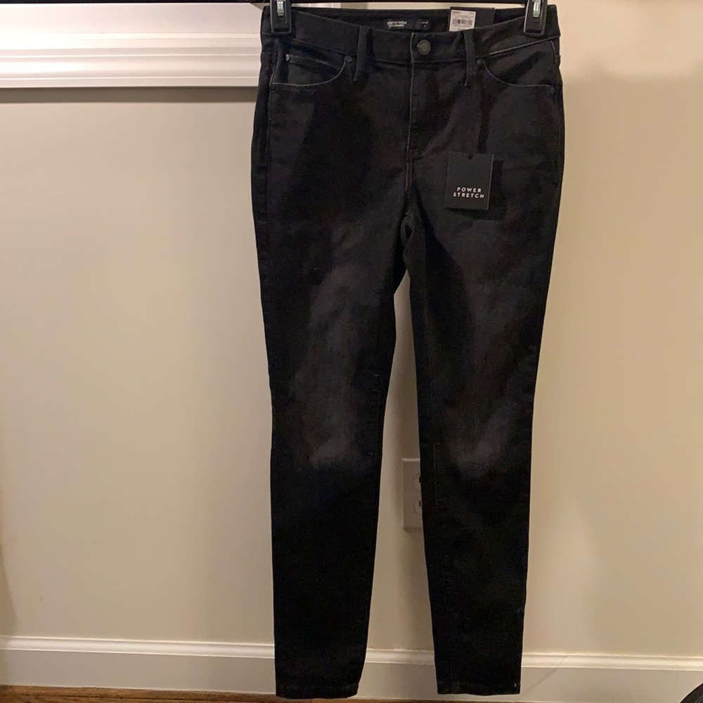 Vera wang power stretch skinny jeans sz 6 NWT